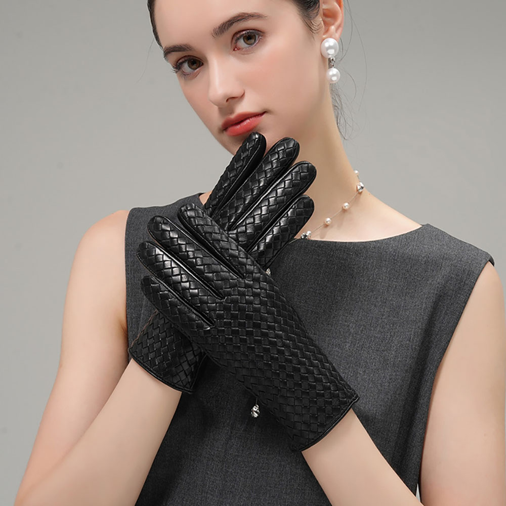 冬用のレディース本革製、暖かく、編み込みデザインのシープスキ - Wool Glove Lined のレビューと価格