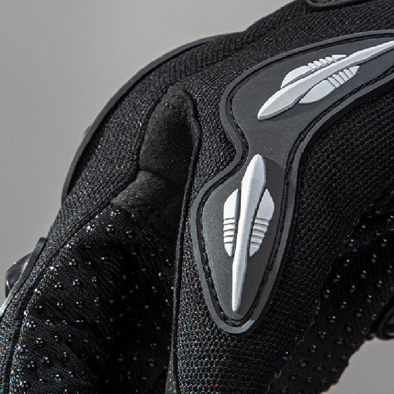 滑り止め加工、衝撃吸収機能付きのバイク用グローブ。硬い素材で - Motorcycle Glove Knuckle のレビューと価格
